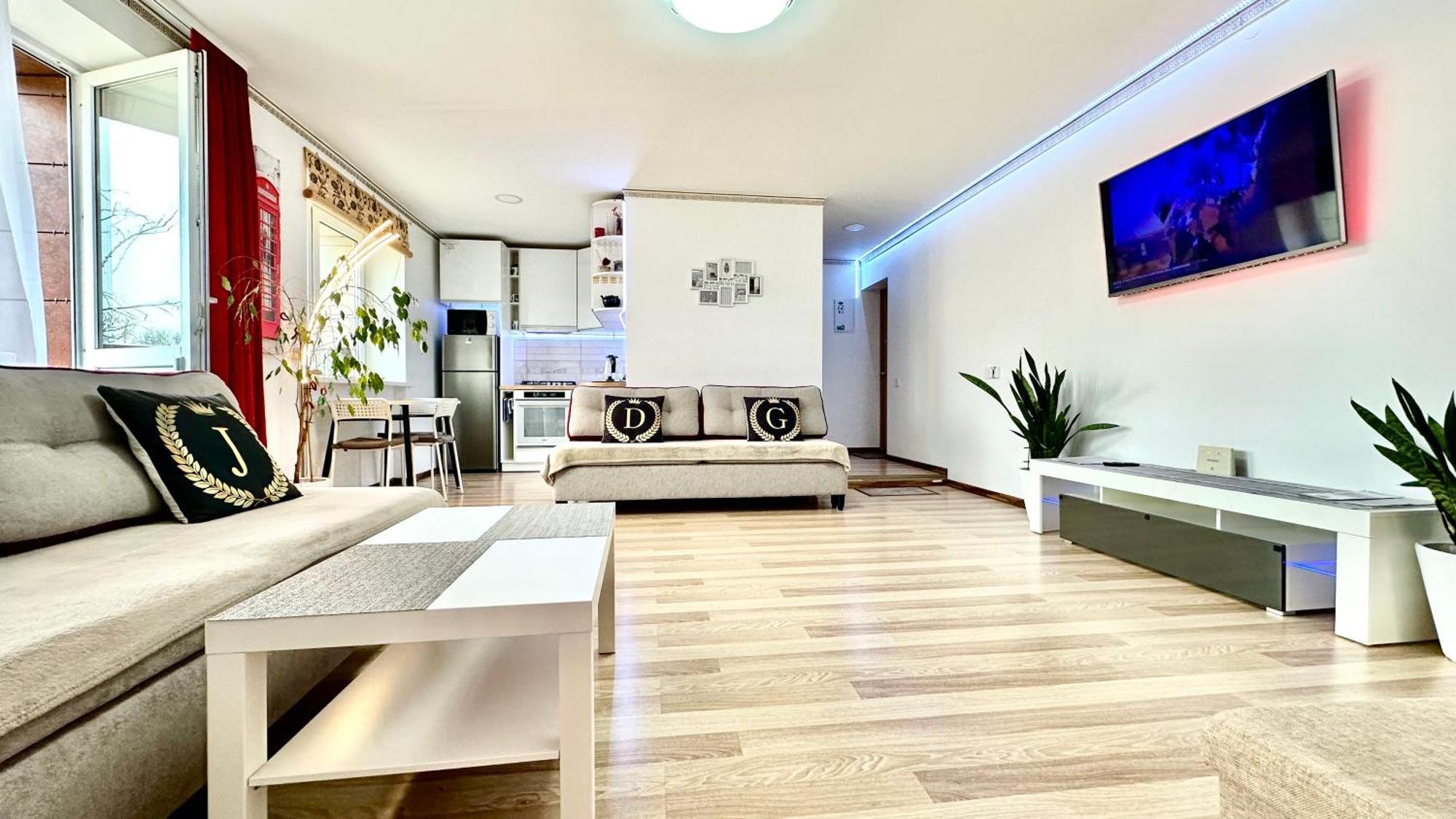 Neriesapartment No.2 Bedrooms Modern Suite In Centrum Palanga Exterior photo