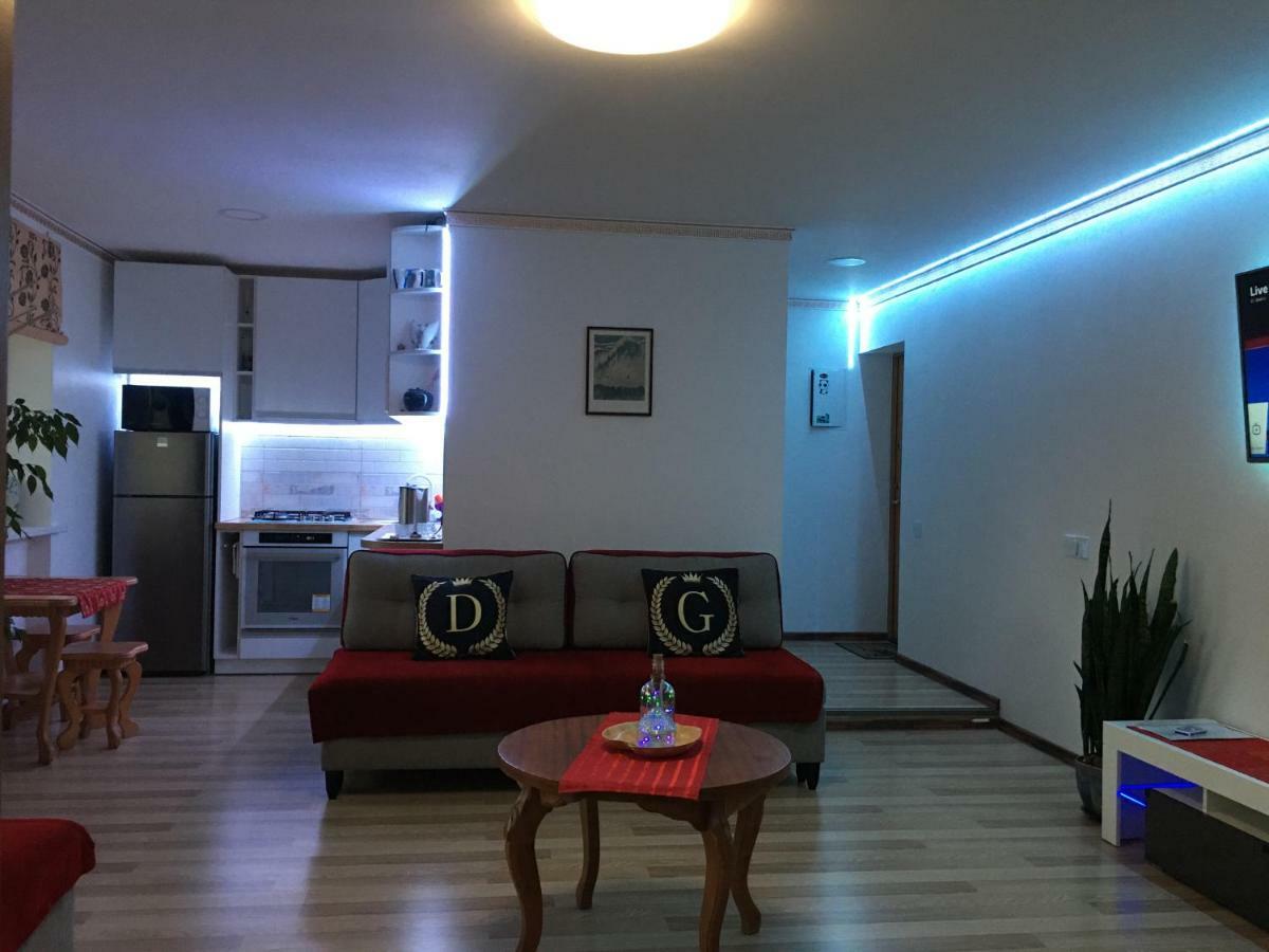 Neriesapartment No.2 Bedrooms Modern Suite In Centrum Palanga Exterior photo